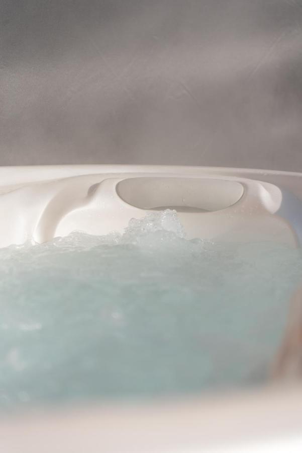 Kanne Te Water - Water View Apartment - Jacuzzi リエムスト エクステリア 写真